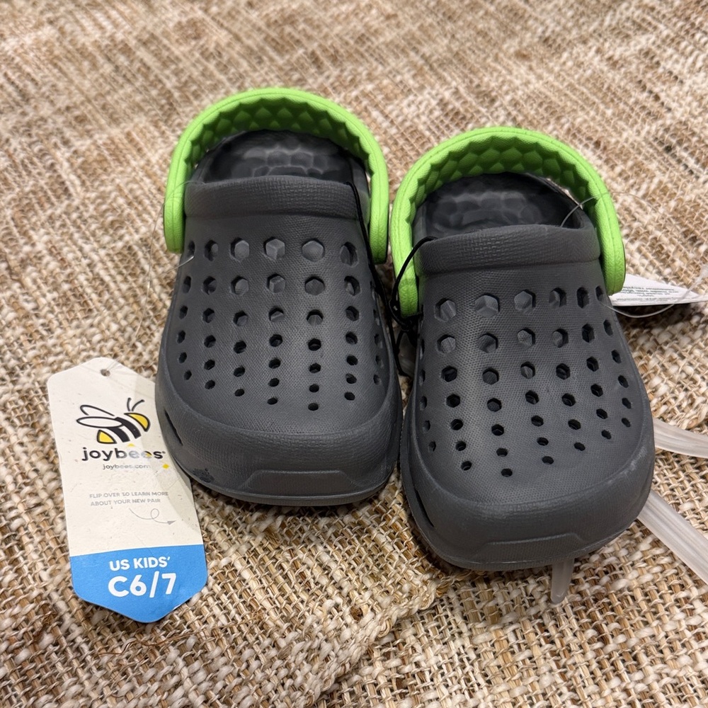 Joybees Kids' Gray and Lime Comfort Clog Sandals